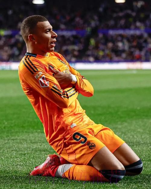 罗马诺:皇马巴萨以及几家英超球队都有意维尔茨